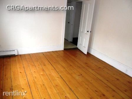 112 Woodstock St - Photo 3 of 11