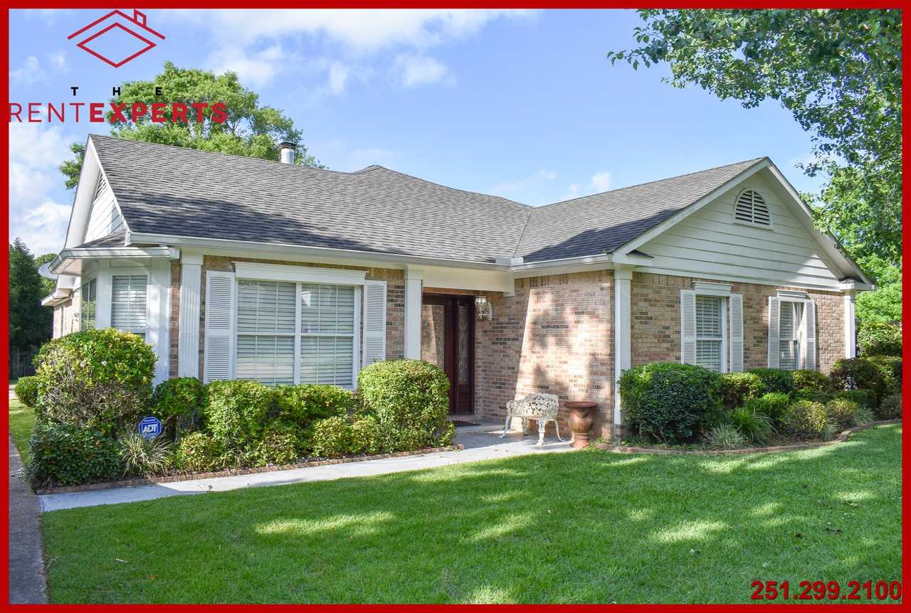 5349 Medford Drive North - Photo 2 of 17