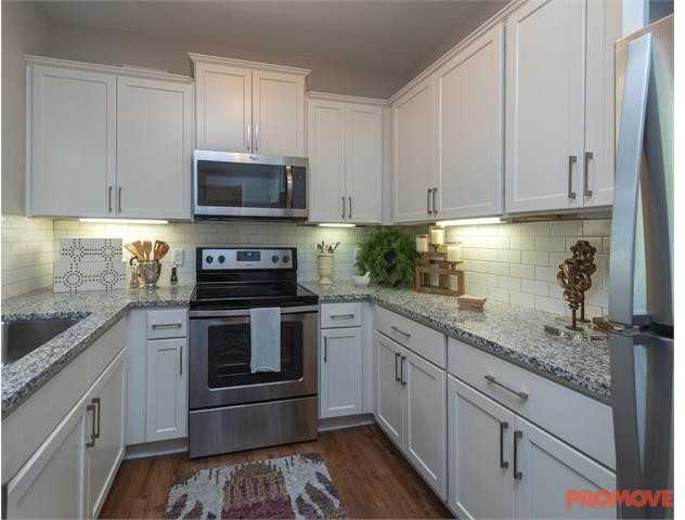 Avonlea on the River - Photo 3 of 10