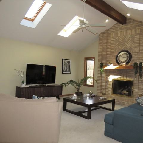 3407 Shire Ct - Photo 2 of 32