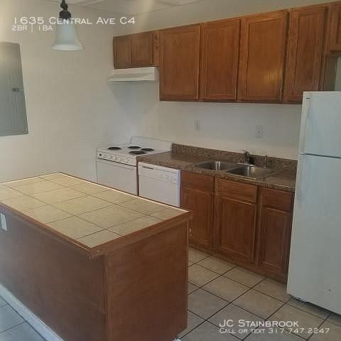 1635 Central Ave #C4 - Photo 3 of 5