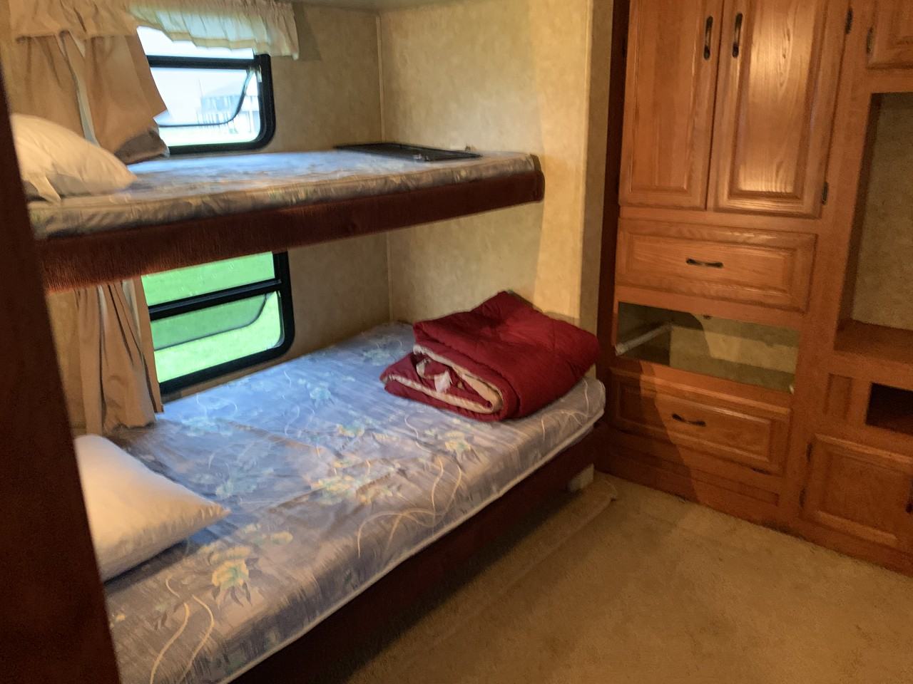 851 S Sage Rd - Photo 2 of 19