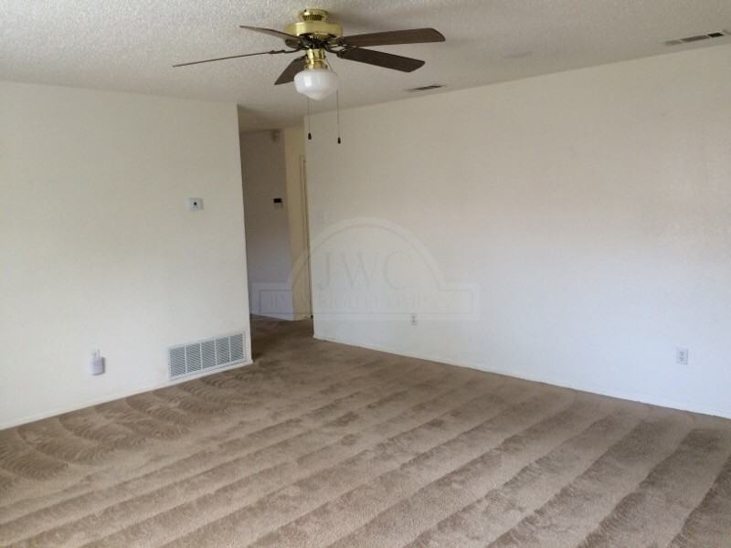 4603 Stallion Dr - Photo 2 of 12