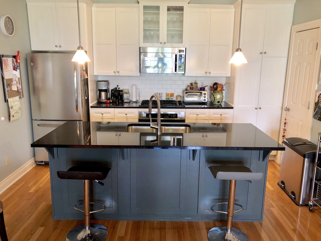 2928 Walnut St - Photo 3 of 10