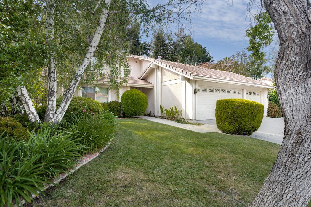 681 Triunfo Canyon Rd - Photo 2 of 11