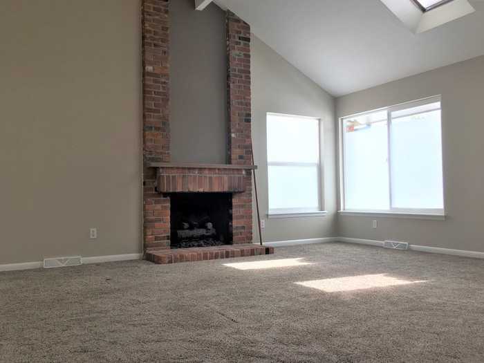 8716 Independence Way - Photo 3 of 25