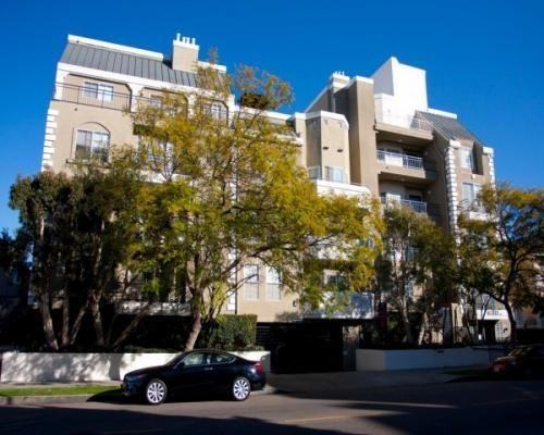 630 Hauser Blvd Los Angeles Ca 90036 1 Bedroom Condo For Rent For 2 150 Month Zumper