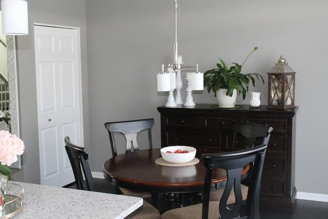 2953 Madison Dr - Photo 3 of 12