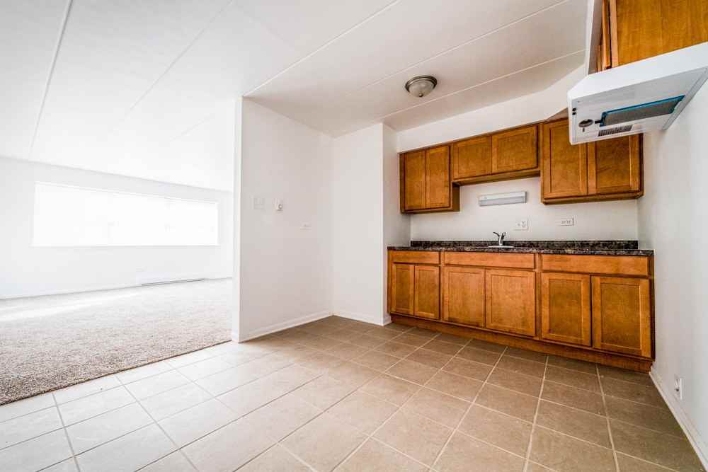 14538 S Cottage Grove Ave - Photo 3 of 7