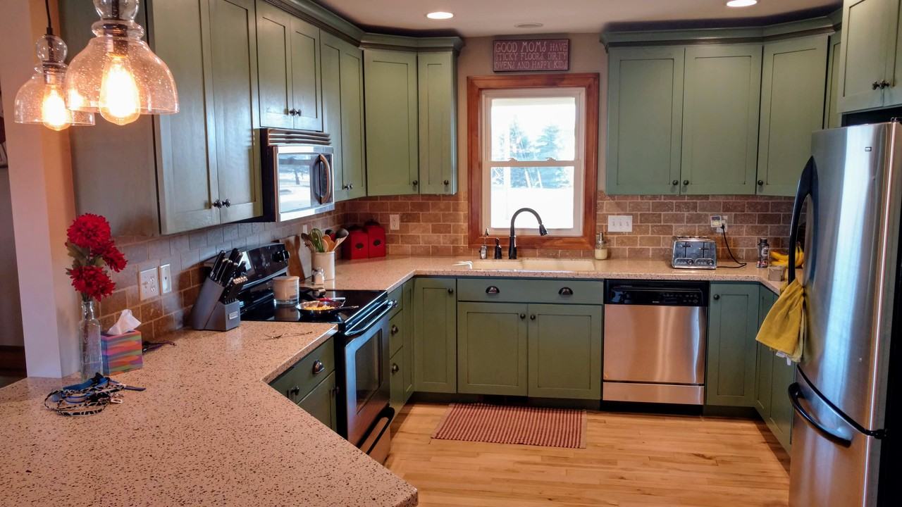 10369 Grange Ave NE - Photo 2 of 31