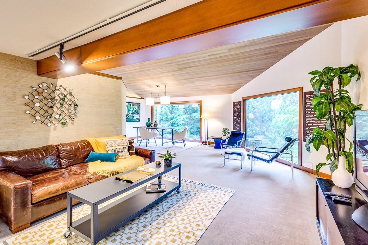 6269 Lariat Loop - Photo 3 of 26