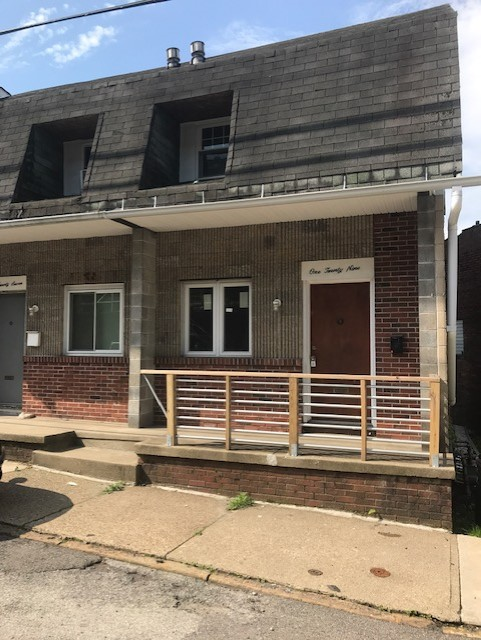 129 State St - Photo 2 of 11