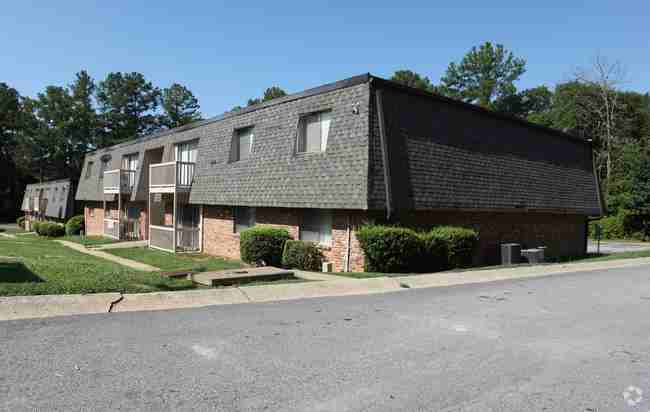 Amberwood - Photo 3 of 8