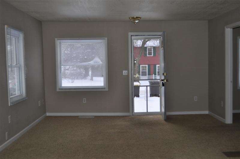 2706 Broadripple Dr - Photo 2 of 10