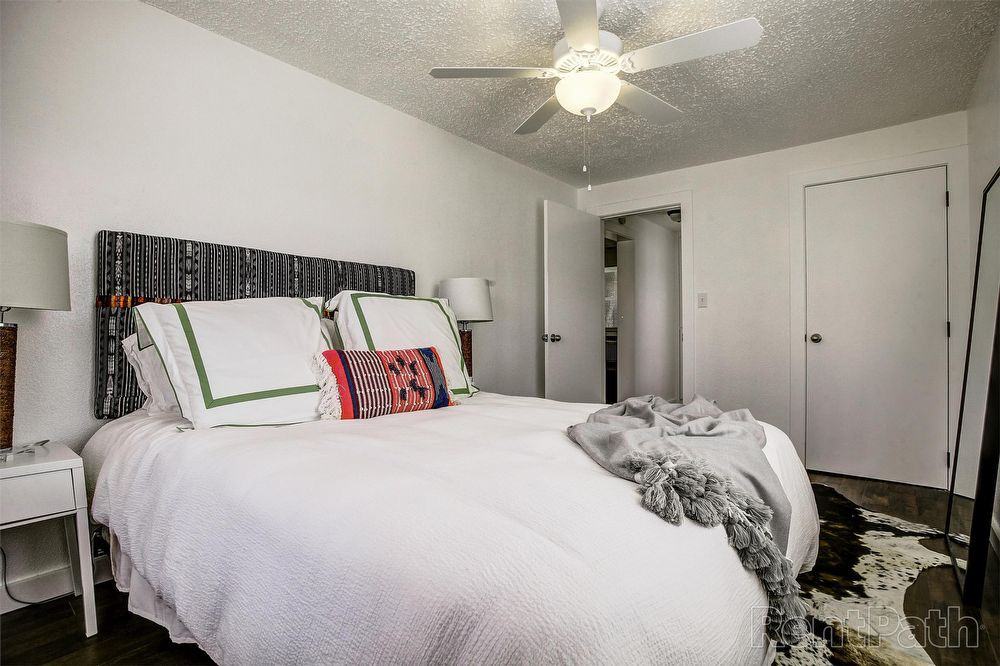 701 Culbertson Dr - Photo 2 of 15