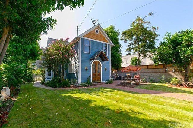 7026 Friends Ave - Photo 3 of 25