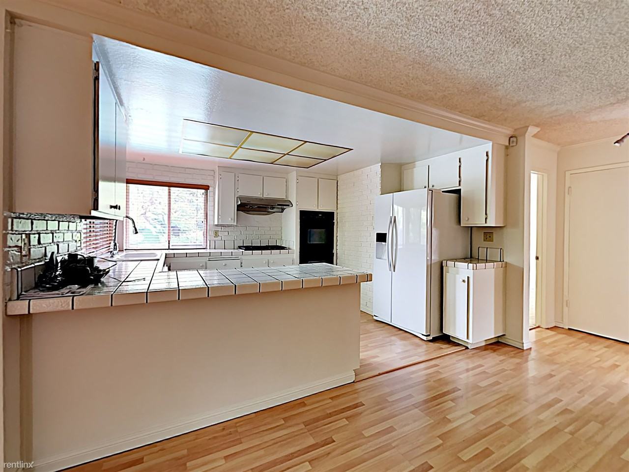 1597 Calle De Stuarda - Photo 2 of 18