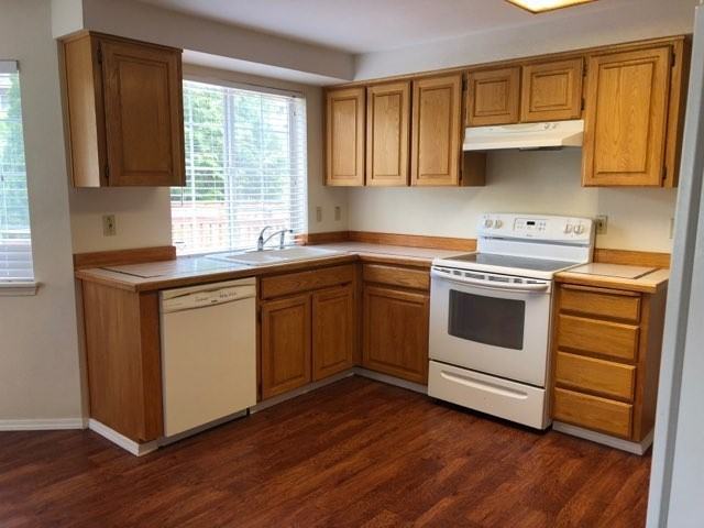 11790 SW 129th Pl - Photo 2 of 32