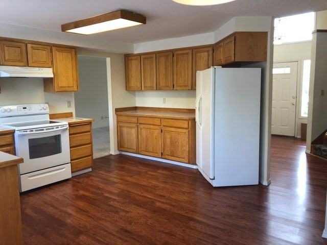 11790 SW 129th Pl - Photo 3 of 32