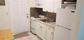 3204 Southeast 7th Street #6 - Photo 3 of 3