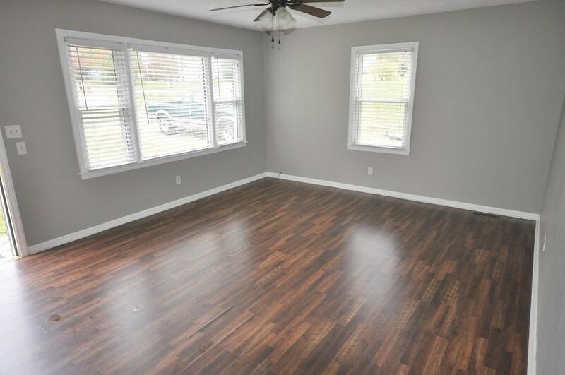 143 Spring Park Rd - Photo 3 of 29