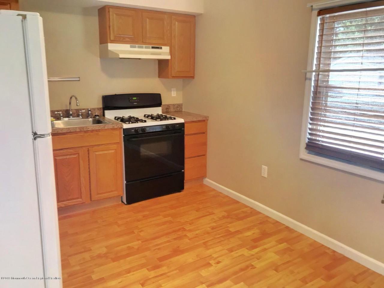 26 Navesink Ave - Photo 3 of 9