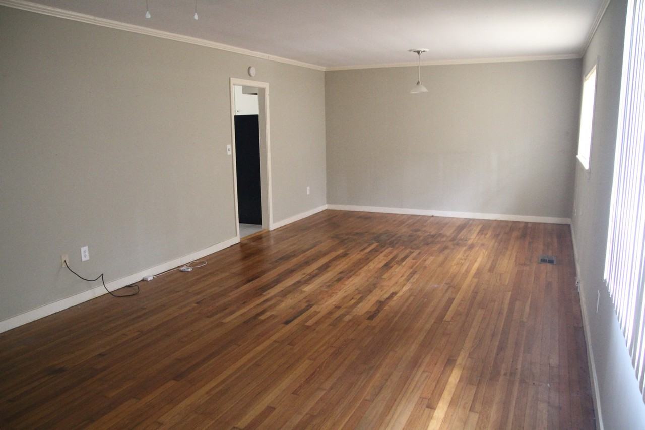 1027 Meadowbrook Road - Photo 2 of 4