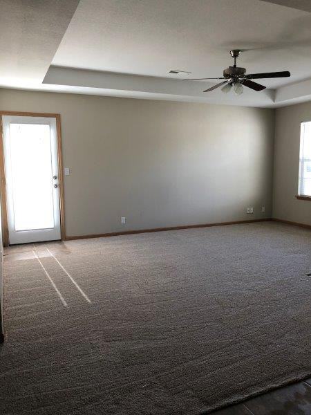 222 Palmer Ct - Photo 3 of 15