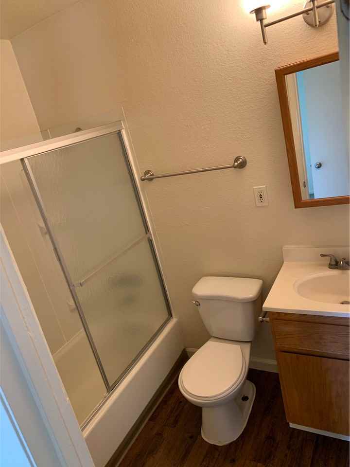 Abbey Pointe - Photo 4 of 6