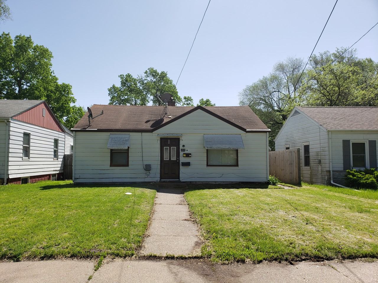 2909 9th Street, Rock Island, IL 61201 2 Bedroom House for Rent for