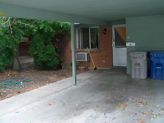 1623 S Joyce St - Photo 2 of 4