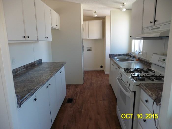 1430 Virginia St - Photo 2 of 12