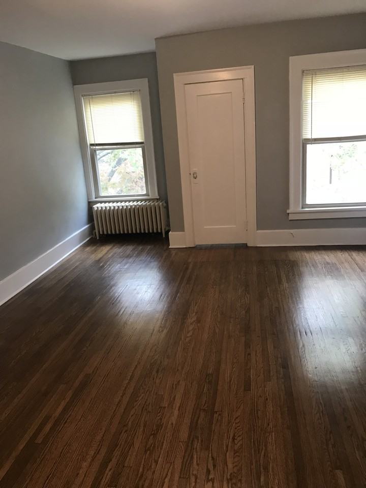 172 174 Gibbs St - Photo 3 of 4