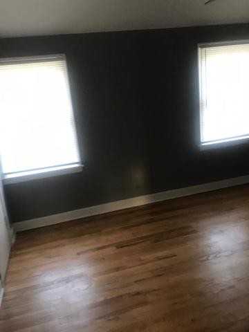 9616 S Jeffery Ave - Photo 3 of 36