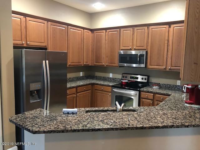 2011 Pond Ridge Ct 1206 - Photo 2 of 13