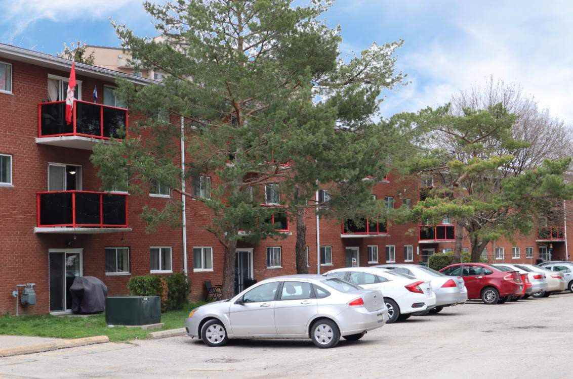 145175 Connaught Avenue Apartments 145 Connaught Ave, London, ON N5Y