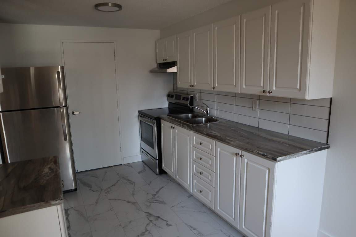 20 St. Patrick St. - Photo 2 of 8