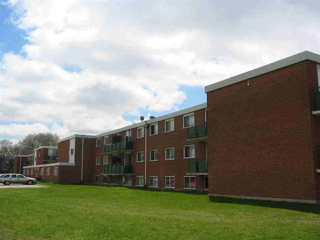 67 Avenue Road Apartments 67 Avenue Rd, Cambridge, ON N1R 2Z9 Zumper