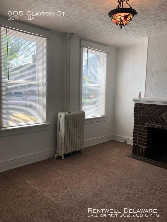 905 Clayton St - Photo 3 of 34