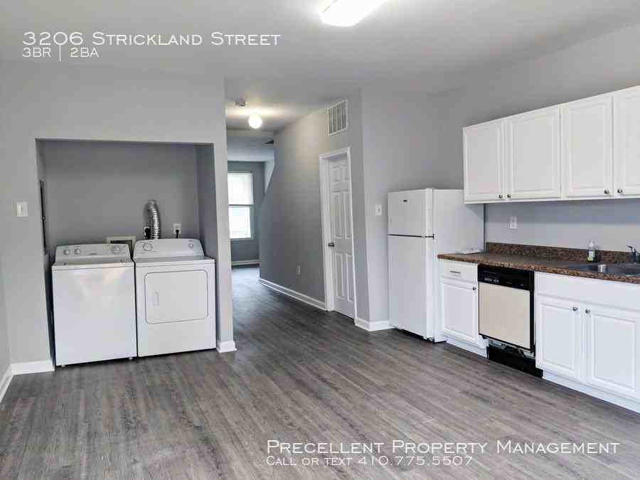 3206 Strickland St - Photo 2 of 21