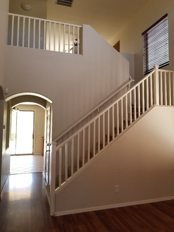 1447 E Mia Ln - Photo 3 of 25