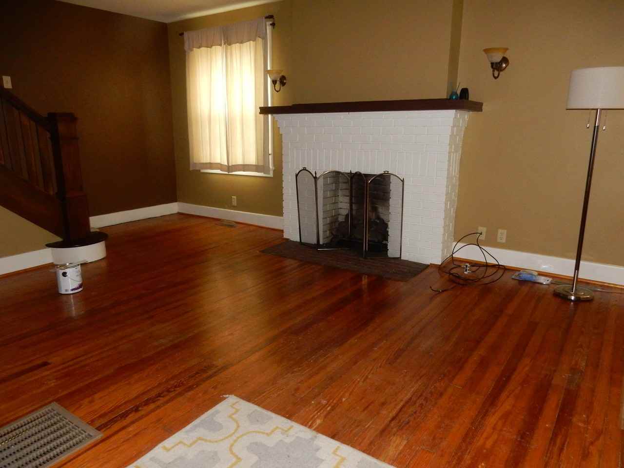 334 N 6th St - Photo 3 of 18