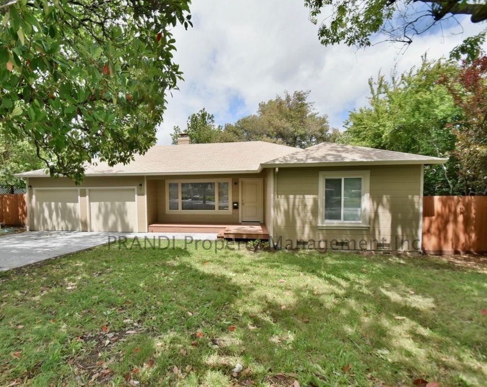 1630 Hill Rd - Photo 2 of 14