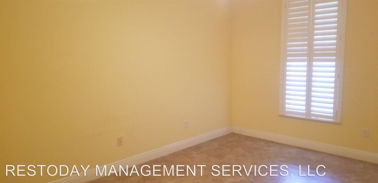 10814 SW Meeting St - Photo 3 of 14