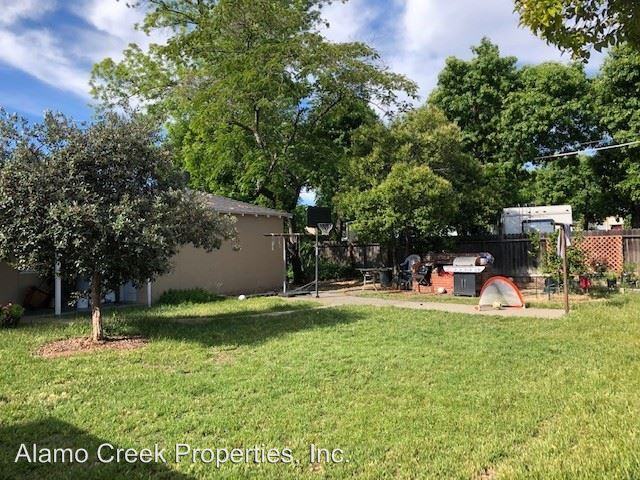 E. Monte Vista - Photo 3 of 39