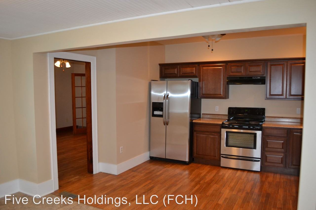 669 16th - Photo 3 of 46