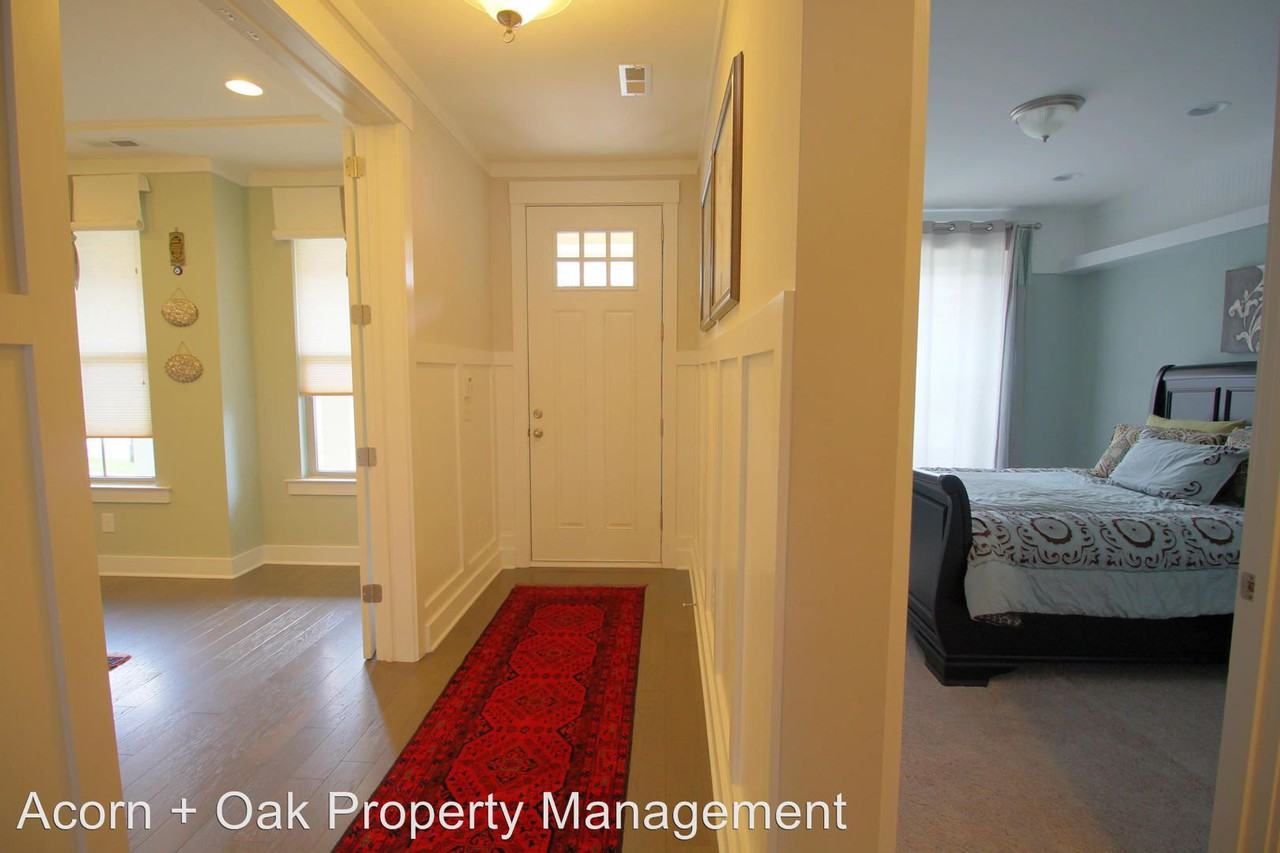 632 Mountain Pine Dr - Photo 2 of 30