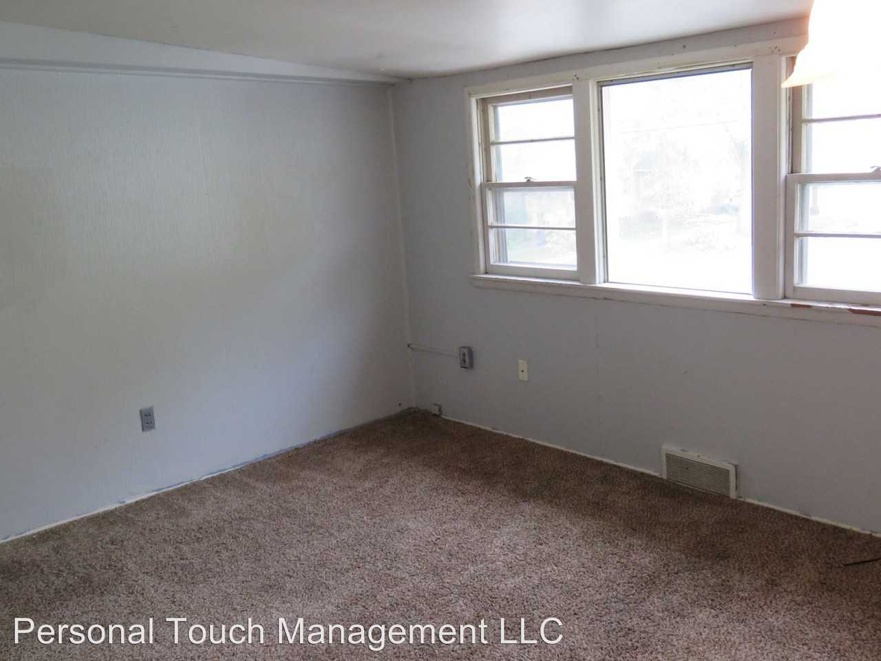 113 7th Ave N - Photo 3 of 9