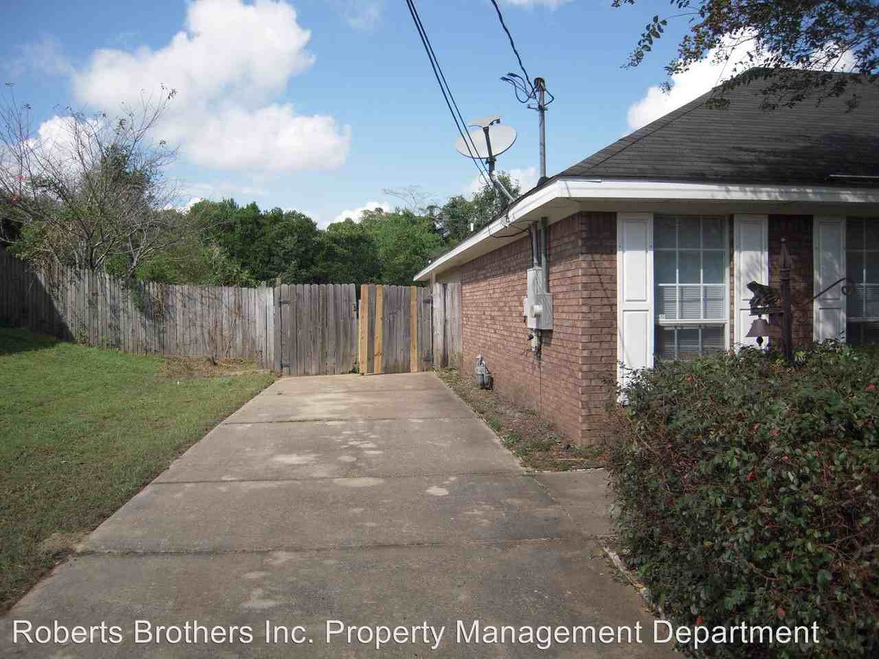 6870 Ching Lynch Rd - Photo 2 of 16