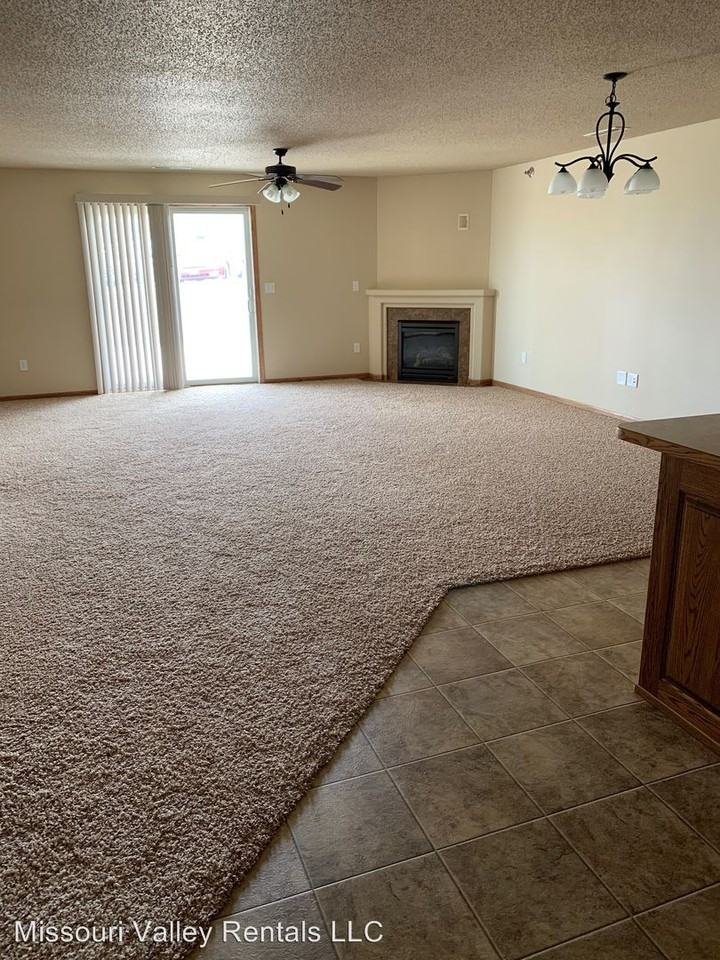 1415 Sharloh LP - Photo 3 of 11